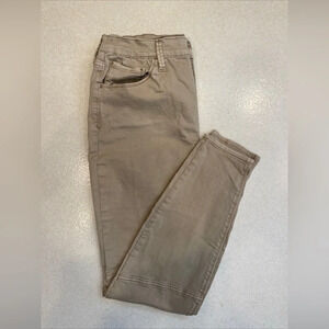 Mudd tan demim high rise jegging button closure size 15.